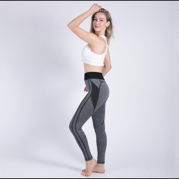 Comfy Grey Leggings 💥 - Picture 4 of 4